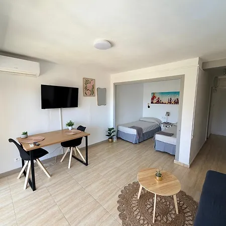 Апартаменты Estudio Playa Levante