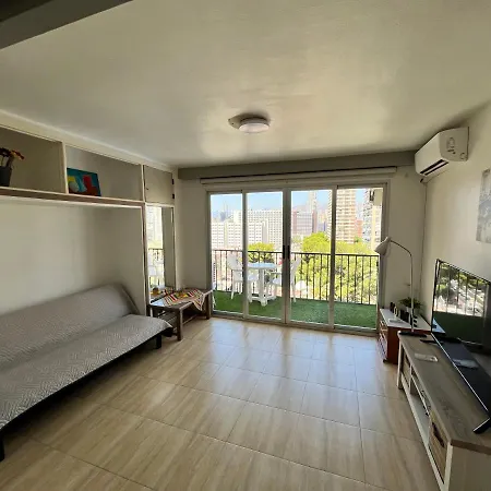 דירה Estudio Playa Levante בנידורם