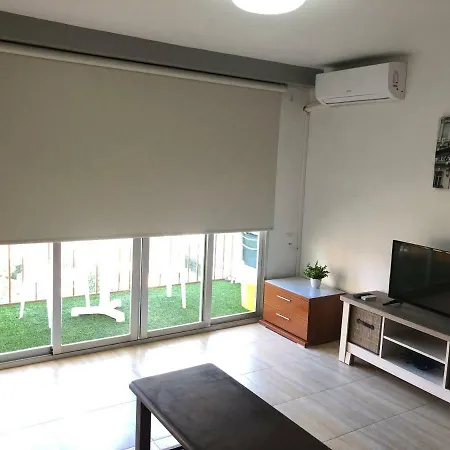 Estudio Playa Levante Apartment *